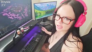 Madalina Moon - Busty Gamer Sis Gets Filled With Cum